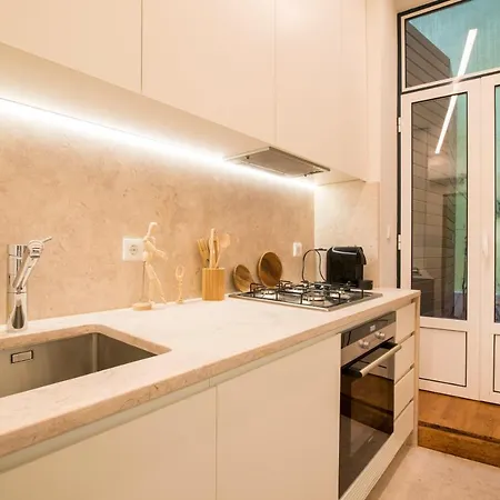 Center - Chiado - Heart Of Apartment Lisbon